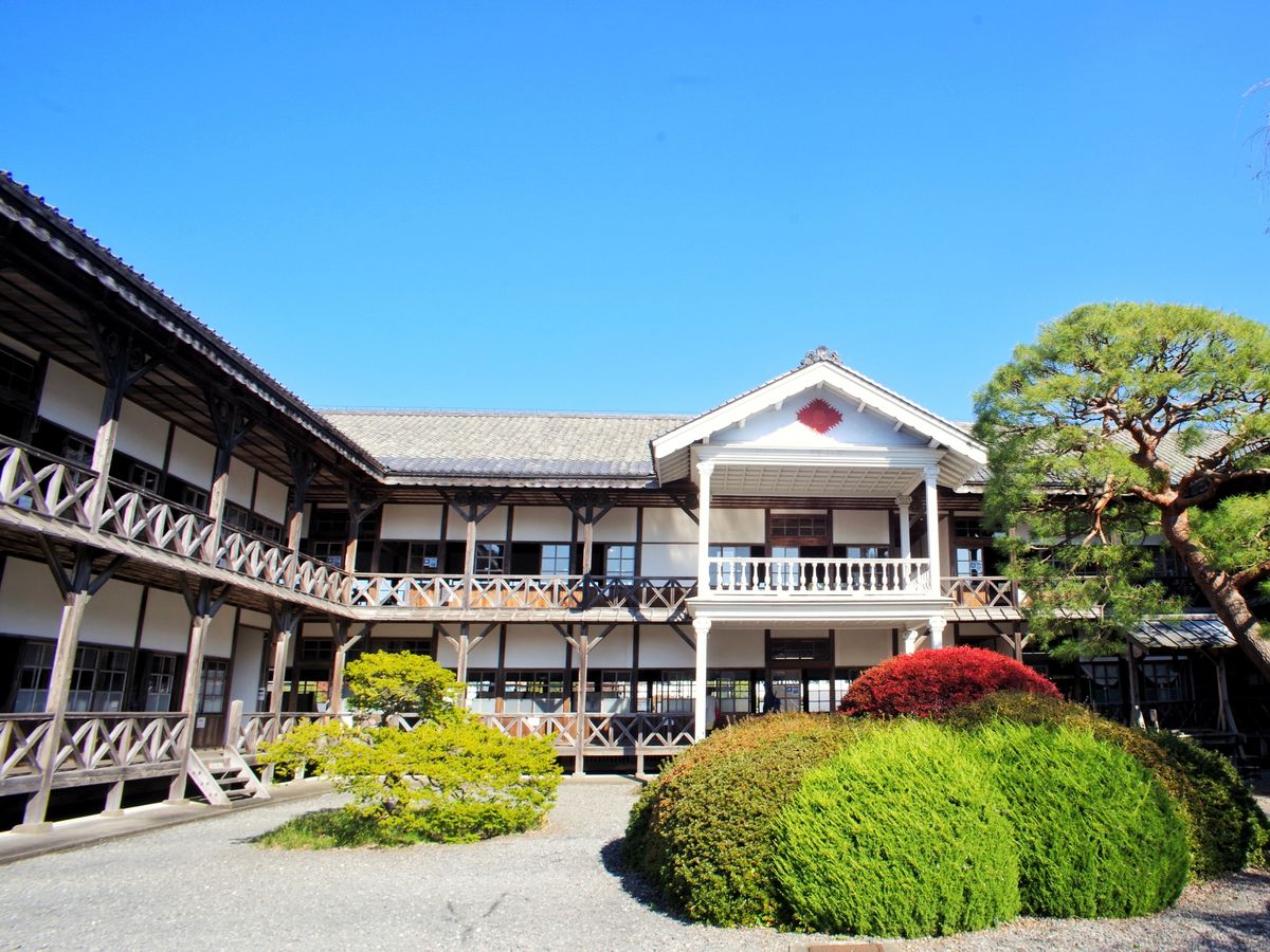 教育資料館（旧登米高等尋常小学校校舎）
